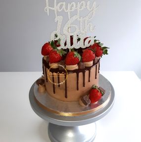 Chocolate and Strawberry Cake