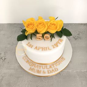 Golden Anniversary Cake - Roses