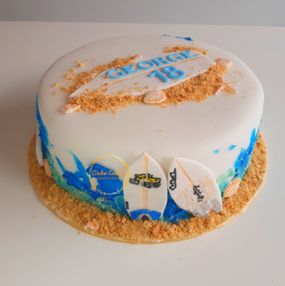 Surfer Cake